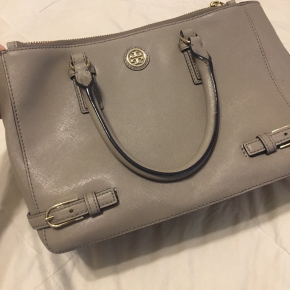 Tory Burch Handbags - Tory Burch in great condition